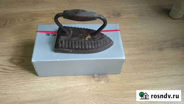Продаю Старый утюг Санкт-Петербург - изображение 1