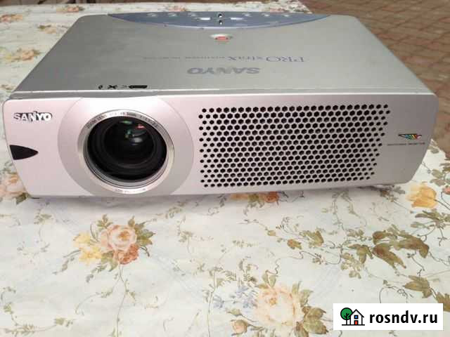 Sanyo PLC-XU35 LCD, 1024x768, 2000лм, 350:1, 3.9кг Астрахань - изображение 1