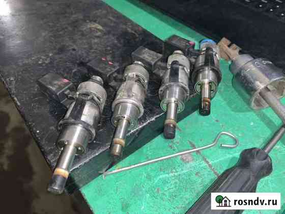 Форсунки топливные 2.0tfsi 06F906036A Тверь