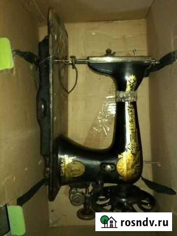 Швейная машинка Singer Гвардейское - изображение 1