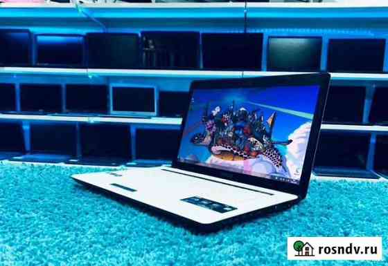 Белоснежный /Большой17.3/Asus/Core i3/8Gb/2x Виде Казань