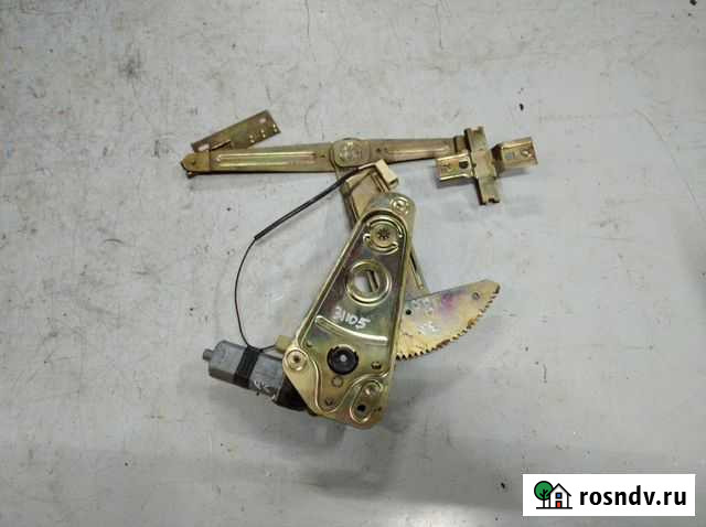 Стеклоподъемник задний левый Волга 31105 Великий Новгород - изображение 1