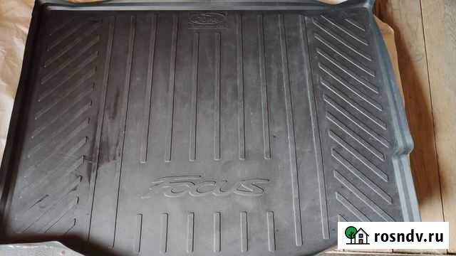 Оригинальный коврик в багажник форд фокус 3 Рязань - изображение 1