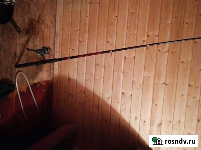 Спининг с катушкой бу торг, в наличии 5-ти метрово Синявино - изображение 1