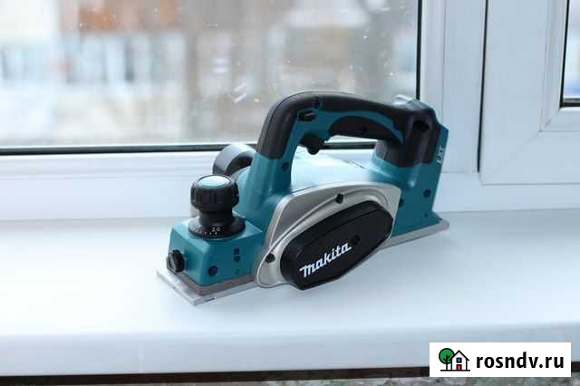 Аккумуляторный рубанок Makita DKP180Z (новый) Петропавловск-Камчатский - изображение 1