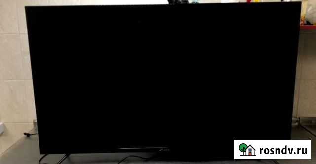 Телевизор dexp сенсорный 46 дюйма Петропавловск-Камчатский - изображение 1