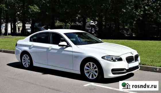 Трансфер из аэропорта, в аэропорт.Аренда BMW 5 Казань