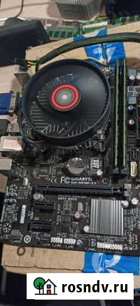 Gigabyte GA-H81M-S1 + Pentium G3220 Екатеринбург - изображение 1