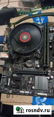 Gigabyte GA-H81M-S1 + Pentium G3220 Екатеринбург - изображение 1