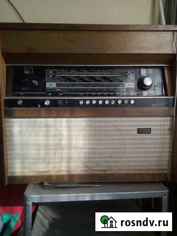 Проигрыватель Радиола Оренбург - изображение 1