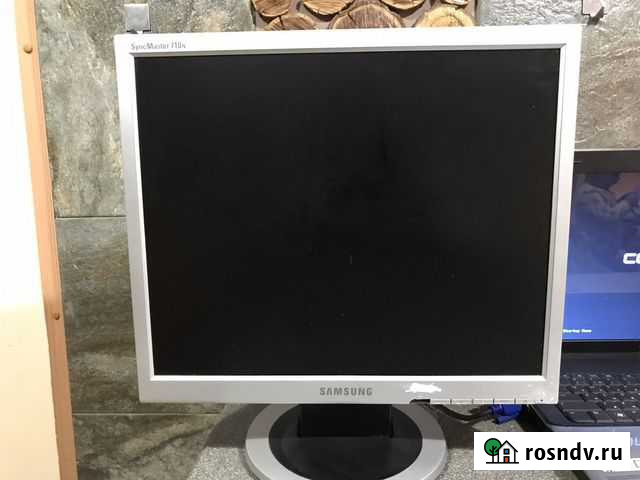 Монитор Samsung 710N д- 17 дюймов Астрахань - изображение 1