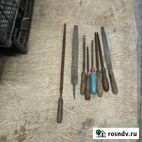Тросик, напильник, лерка, тиски, хомут, двигатель Нижний Тагил - изображение 1