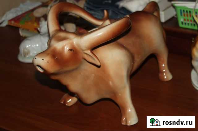 Статуэтка Буйвол крпного размера фаянс СССР Кострома - изображение 1