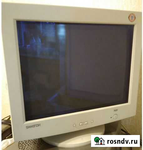 ЭЛТ монитор Samsung Samtron 76DF Новокузнецк - изображение 1