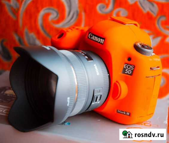 Canon 5D mark III +портретный Sigma 50mm 1.4 Новосибирск - изображение 1