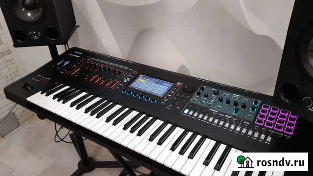 Рабочая станция Roland Fantom 6 Новочеркасск - изображение 1