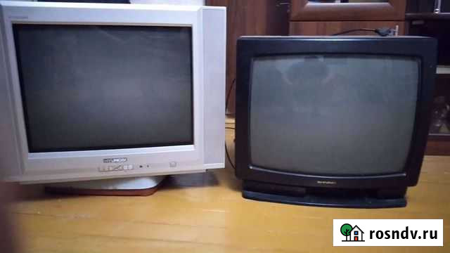 Два телевизора Еманжелинск - изображение 1