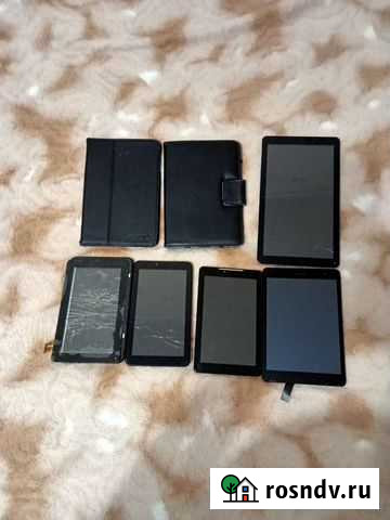 Планшеты и чехлы Устюжна - изображение 1