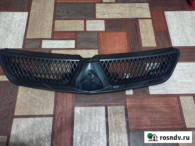 Решетка радиатора Lancer 9 Ржев - изображение 1