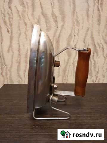 Утюг электрический 1955 г Волчанск - изображение 1