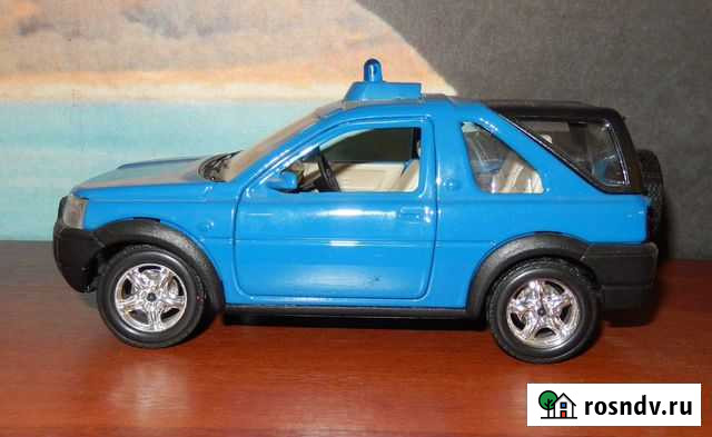 Модель автомобиля, масштаб 1/24 Новосибирск - изображение 1
