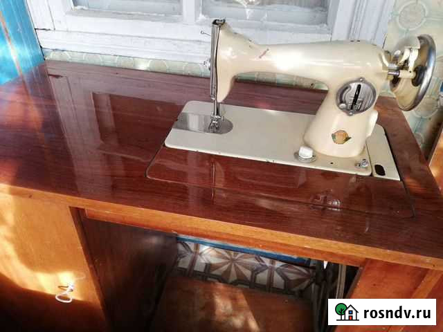 Швейная машина Подольск. пмз им. Калинина Серафимович - изображение 1