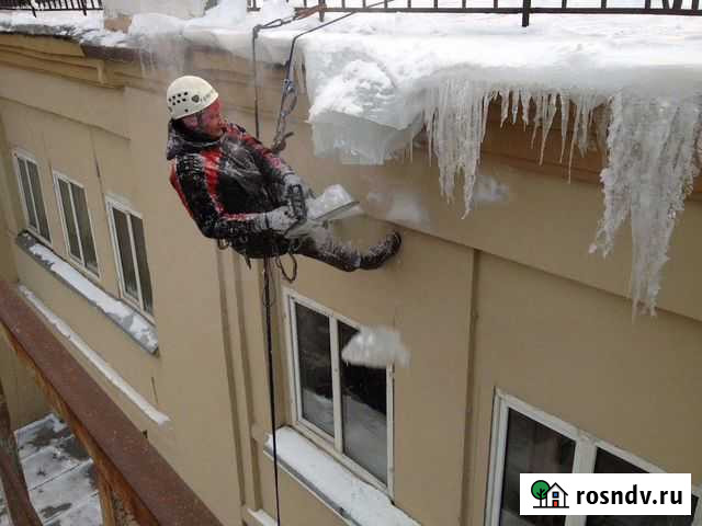 Чистка крыш Омск - изображение 1