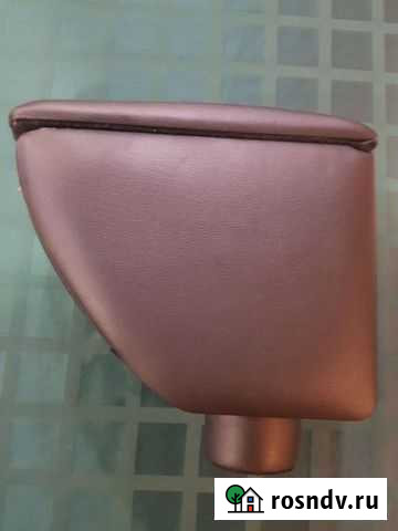 Бар подлокотник hyundai solaris 2017 Тольятти - изображение 1