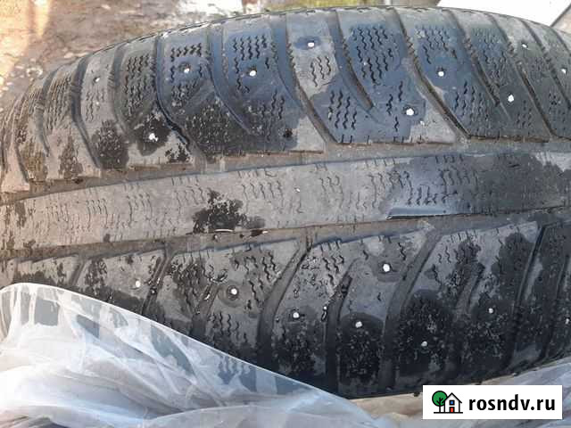 Шины 235 55 r 18 зимние бу Бийск - изображение 1