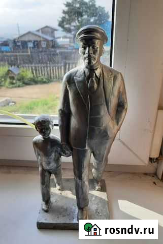 Статуэтка Ленин с мальчиком Улан-Удэ - изображение 1