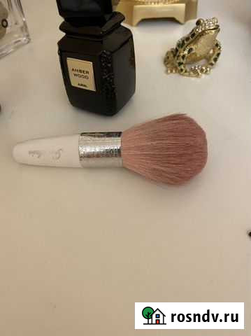 Кисть для метеоритов guerlain Махачкала - изображение 1