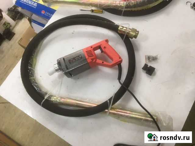 Глубинный вибратор для бетона (2 метра, новый) Томск - изображение 1