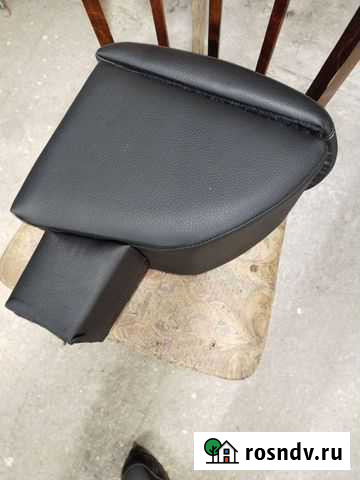 Подлокотник на hyundai solaris Курск - изображение 1