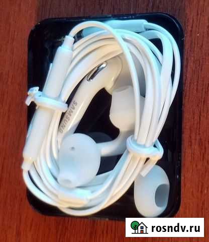 Проводная гарнитура (наушники) Samsung Сыктывкар - изображение 1