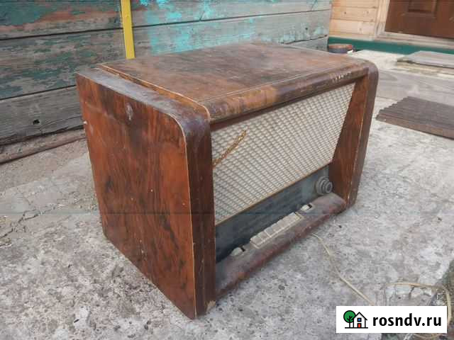 Радиола ламповая Восток-57  (СССР) Тверь - изображение 1