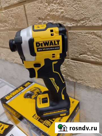 Аккумуляторный шуруповёрт dewalt 850 N Воронеж - изображение 1