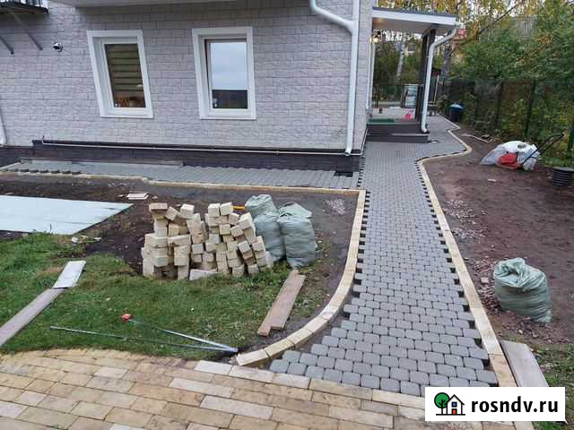 Укладка тротуарной плитки и газона. Красивы двор Токсово - изображение 1