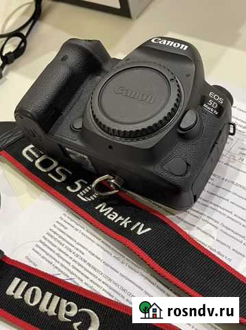 Зеркальный фотоаппарат canon 5d mark 4 Евпатория - изображение 1