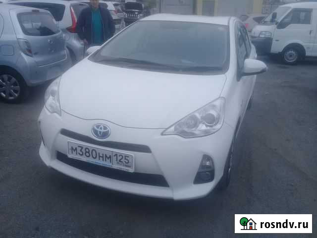 Прокат автомобиля Тойота Аква 2013 г. Владивосток Владивосток - изображение 1