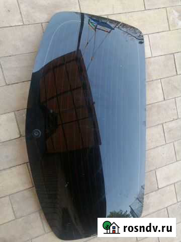 Заднее стекло на мацду 3 хетчбек Оренбург - изображение 1