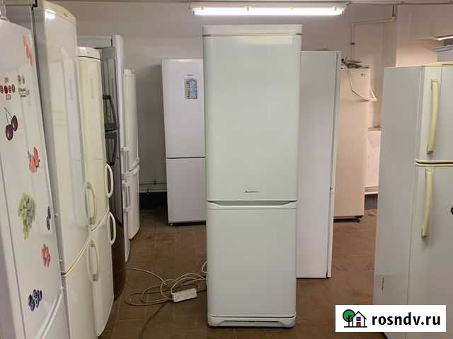 Холодильник Ariston Санкт-Петербург - изображение 1