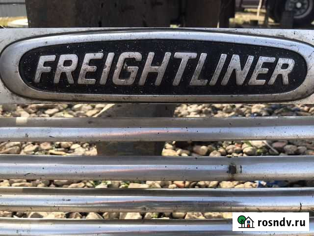 Решетка радиатора фретлайнер флд, классика Видное - изображение 1