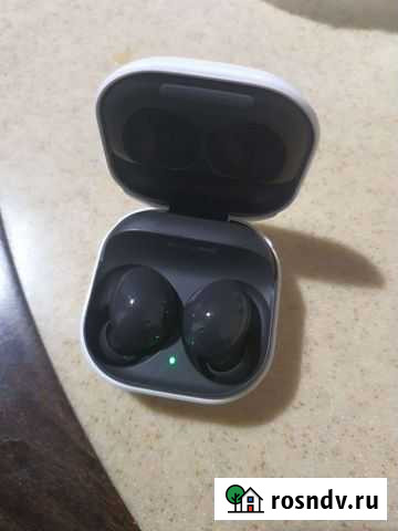 Беспроводные наушники samsung buds 2 Москва - изображение 1