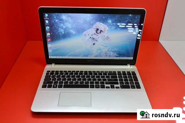 Ноутбук Sony Core i3/8Gb/SSD 240Gb Красноярск - изображение 1