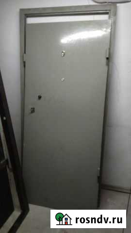 Металлическая дверь бу Томск - изображение 1