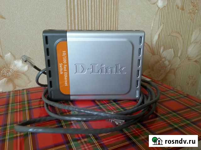 Коммутатор Роутер D - Link, модель DES - 1005D Москва - изображение 1