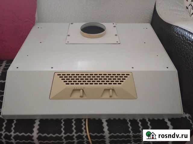 Вытяжка для кухни бу Каменск-Уральский - изображение 1