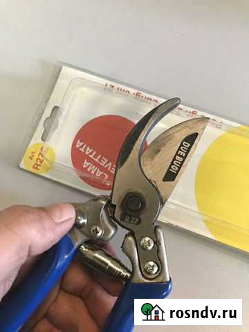 Продам итальянский секатор Саки - изображение 1