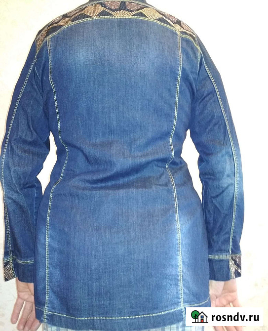 Продам новую женскую лёгкую джинсовую курточку 48-50 Италия WamPum Новосибирск - изображение 3