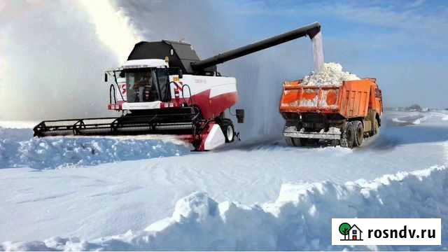 Уборка снега трактором вывоз снега Набережные Челны - изображение 1